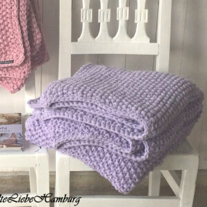 Strickanleitung ♥ Tagesdecke Shetland Perlmuster lila-melange – Download PDF