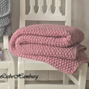 Strickanleitung Tagesdecke Shetland Perlmuster rose-melange PDF Download – AlteLiebeHamburg