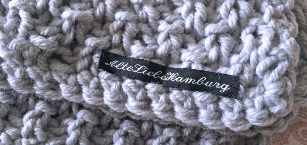 AlteLiebeHamburg – handgestrickte Qualität mit eingenähtem Markenlabel seit 2006