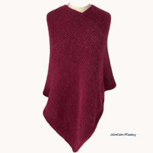 Handgestrickter Poncho in Bordeaux aus Merino und Mohair, AlteLiebeHamburg